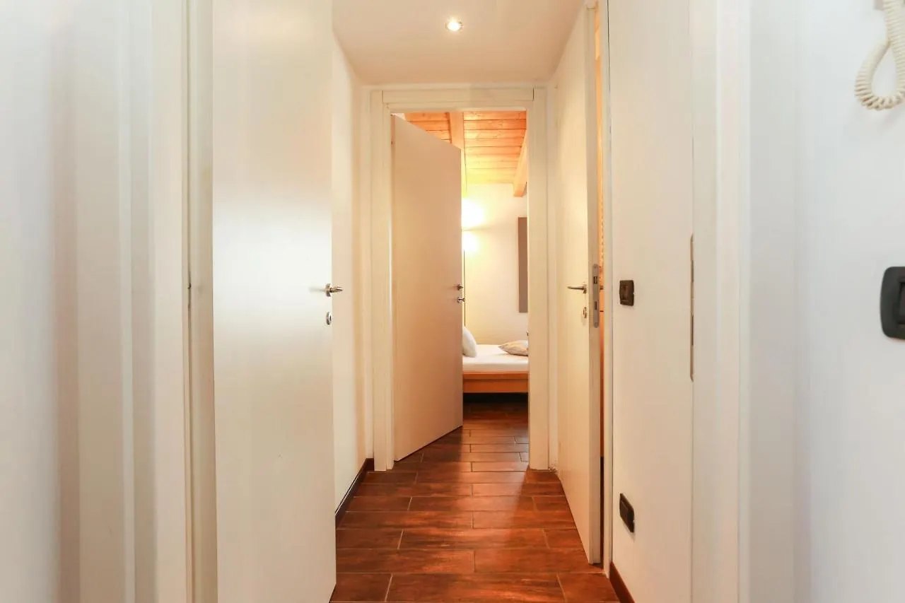 The Best Rent - Pretty Apartment In Milan 0*,  Italy