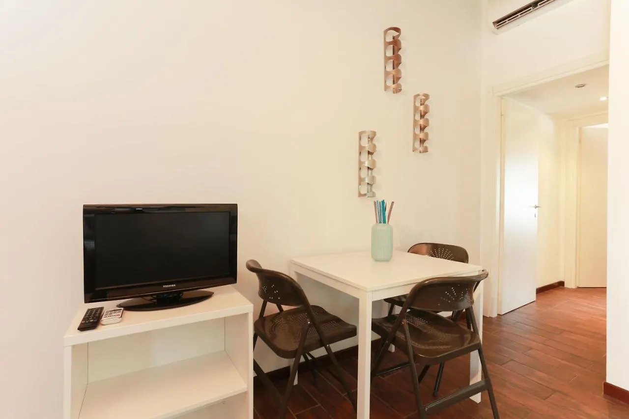 The Best Rent - Pretty Apartment In Milan 0*,  Italy