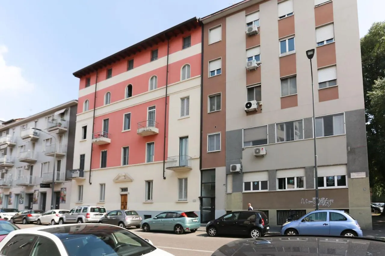 The Best Rent - Pretty Apartment In Milan