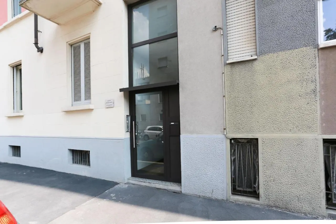 The Best Rent - Pretty Apartment In Milan Italy